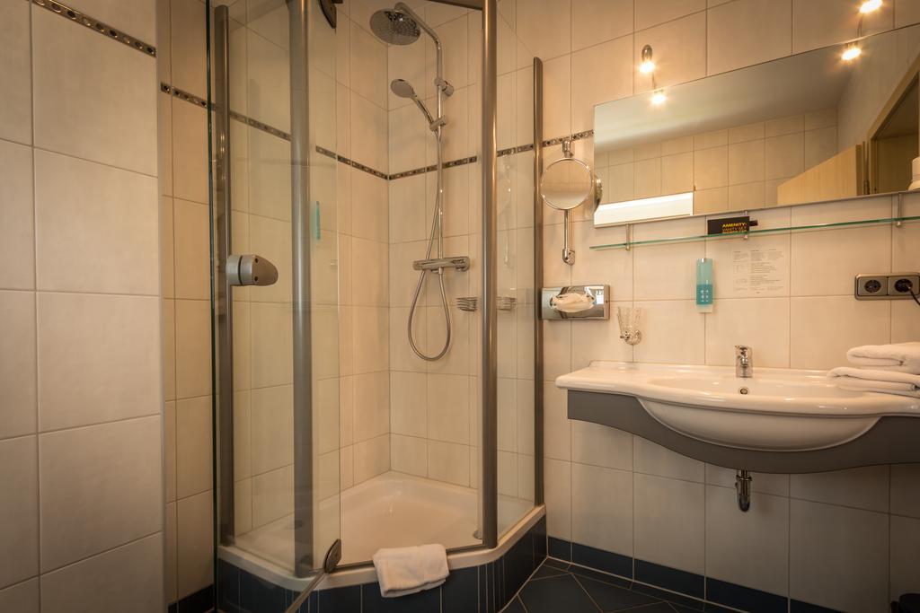 Business Vital Hotel Am Rennsteig Suhl Room photo